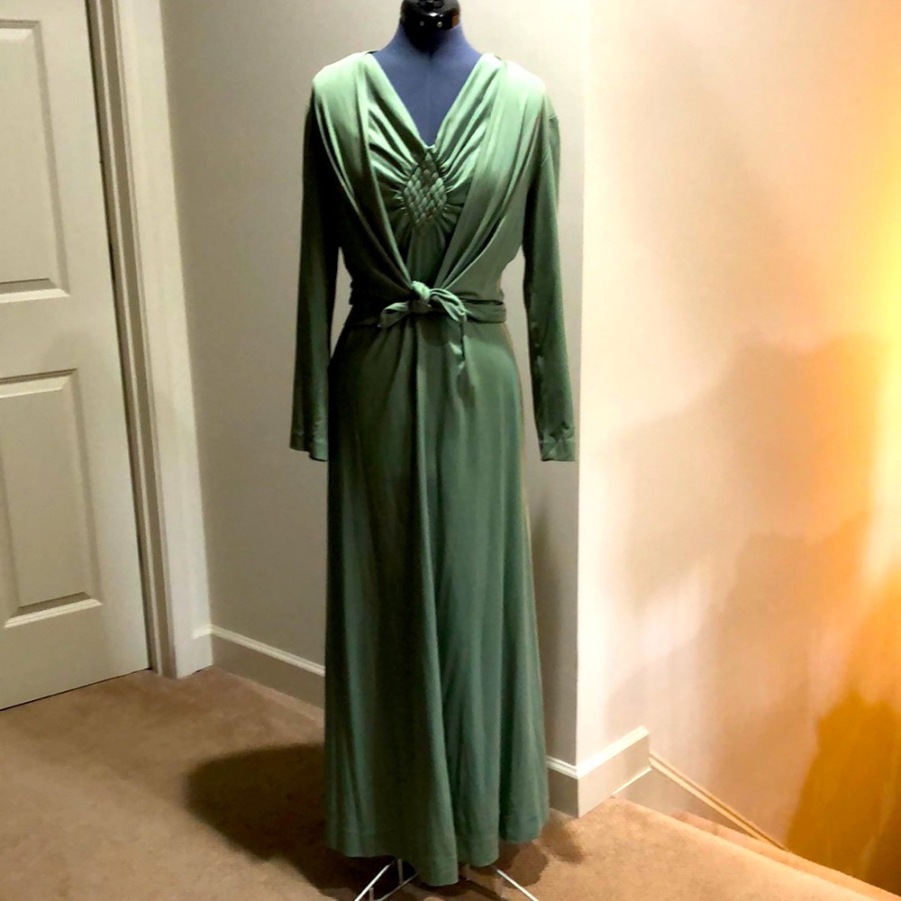 Vintage Bleeker Street sleeveless polyester maxi dress w/cardigan